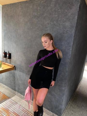 Эскорт Санкт-Петербург Tikhomira — брюнетка, грудь 75C (3-й) (фото 1)