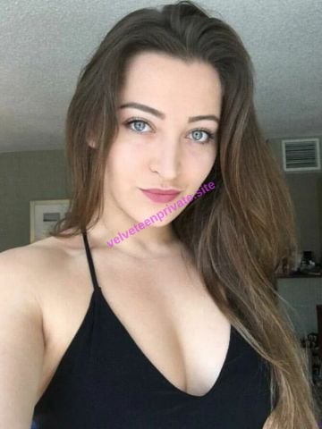 Эскорт Томск Inna — брюнетка, грудь 75C (3-й) (фото 1)