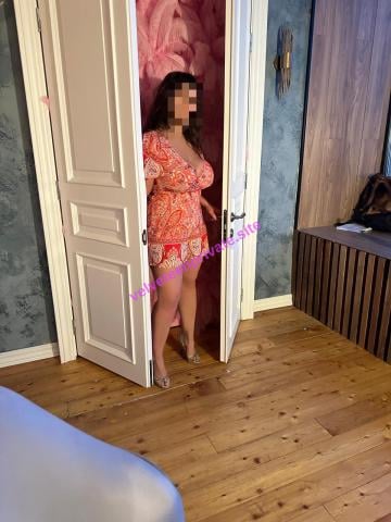 Эскорт Челябинск Lyubov — брюнетка, грудь 4 (D) (фото 6)