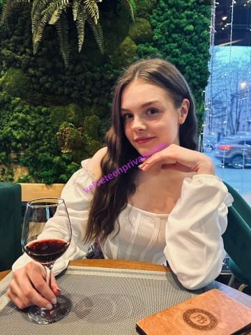 Эскорт Махачкала Yaroslavna — блондинка, грудь 1 (A) (фото 1)